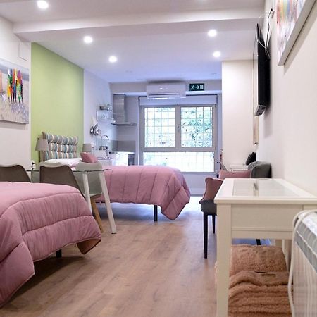 Moncloa Room Apartments Madrid Exterior photo