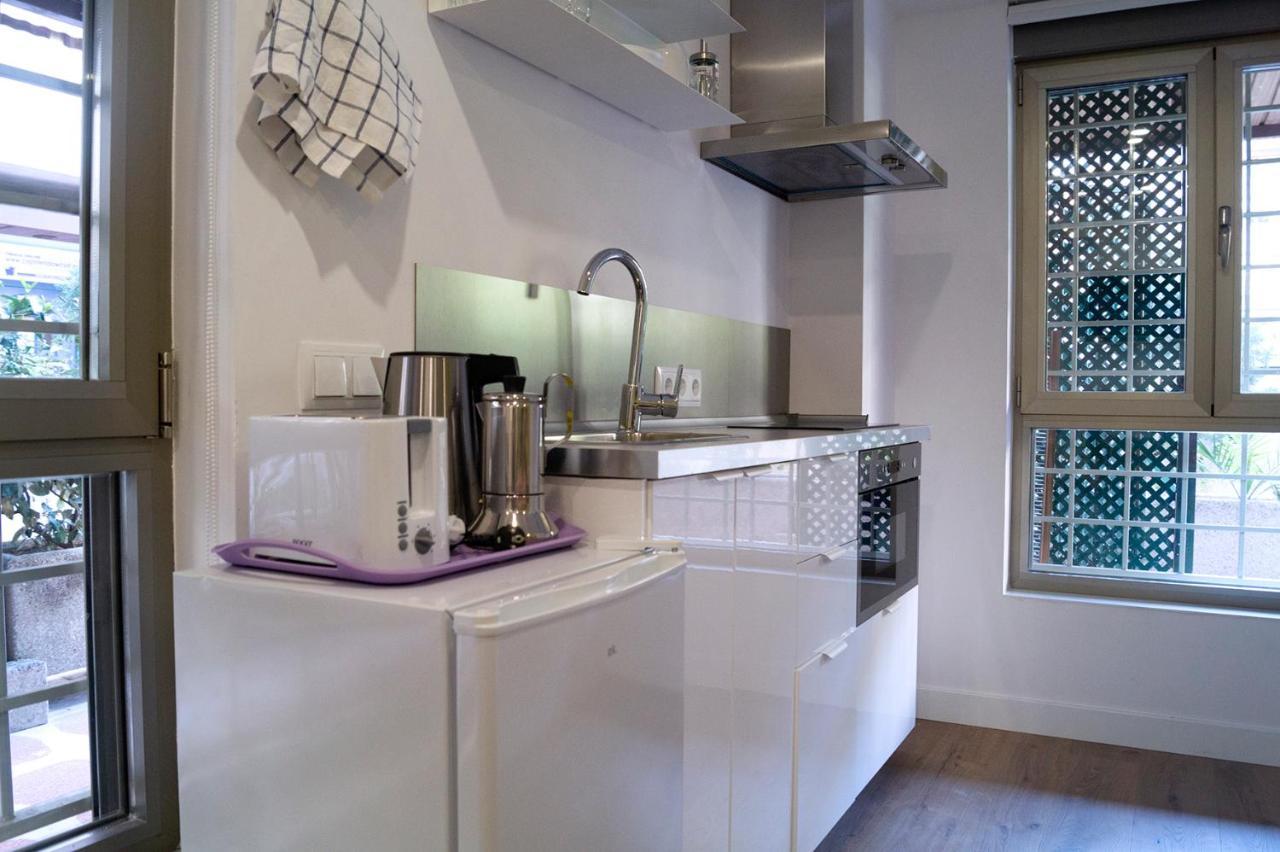 Moncloa Room Apartments Madrid Exterior photo